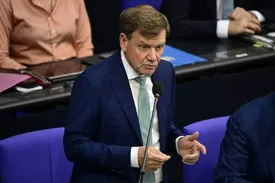 آلمان ، فرانسه و انگلیس خواستار برگزاری مذاکرات هسته‌ای با ایران شدند