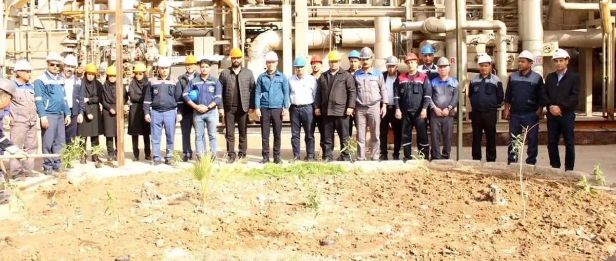 لزوم ترویج فرهنگ درختکاری در پتروشیمی خوزستان