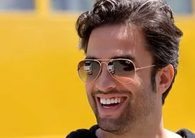 کنسرت بنیامین بهادری با دستمال توالت!/ فیلم