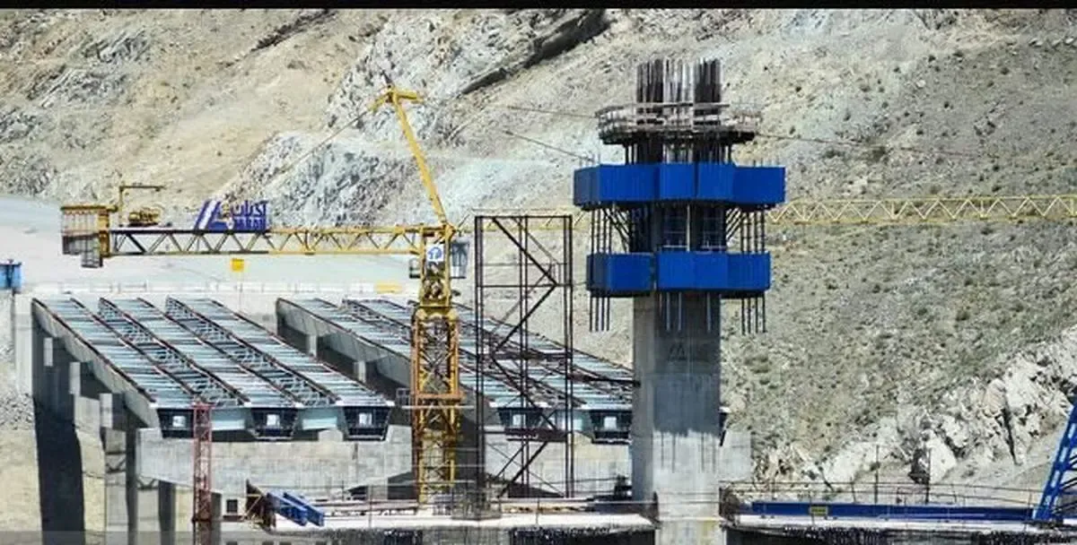 بلند مرتبه سازی بر روی گسل؛ هتل ولنجک ۴۳ طبقه شد