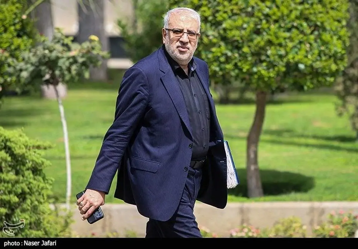 ماجرای خانه نشینی وزیر نفت