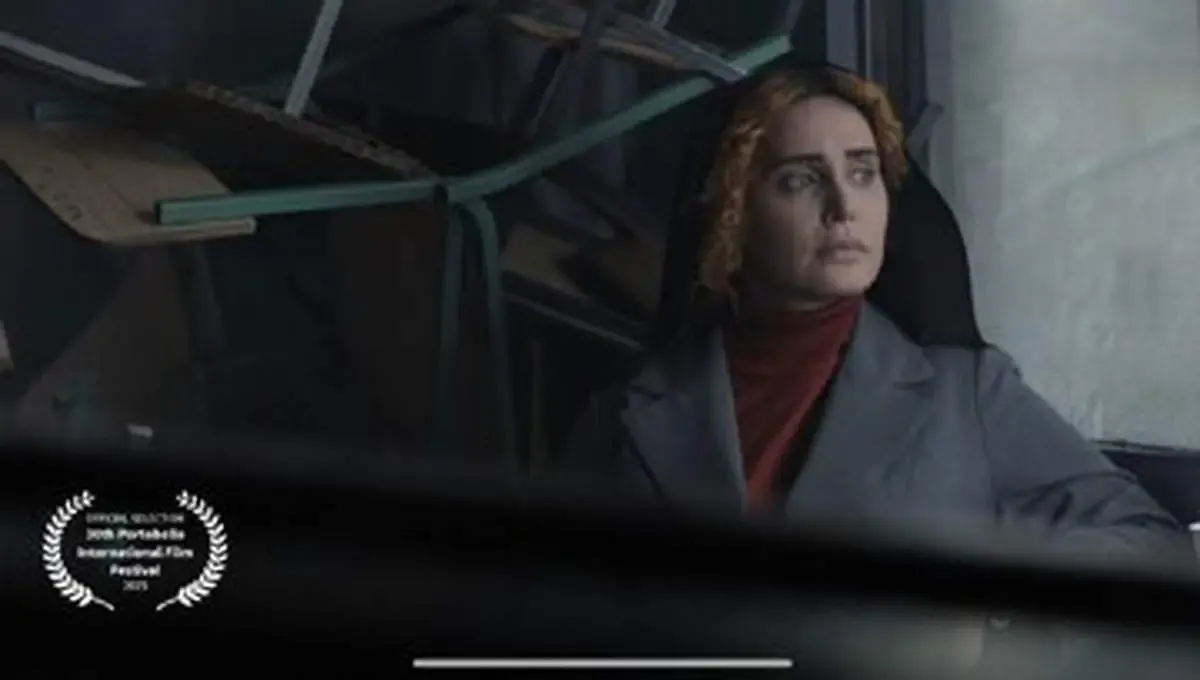 الناز شاکردوست به انگلیس می‌رود