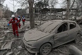 جزئیات روز سی و هشتم جنگ/حمله به پتروشیمی‌های عسلویه/ سردار خادمی رئیس سازمان اطلاعات سپاه به شهادت رسید