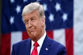 دریافت حق امتیاز نجومی برای کتاب ترامپ + عکس