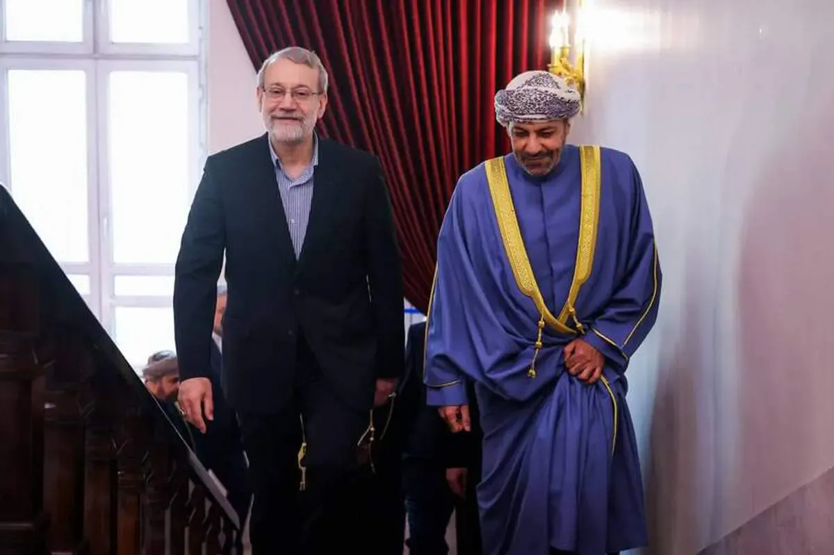 دعوت  لاریجانی برای مذاکره در مسقط؟