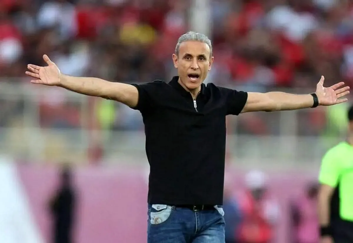 گل‌محمدی از پرسپولیس نمی رود!