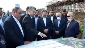 از ادای احترام به مقام شهدا تا بازدید از طرح های ملی و گفتگو با فعالین اقتصادی منطقه آزاد انزلی