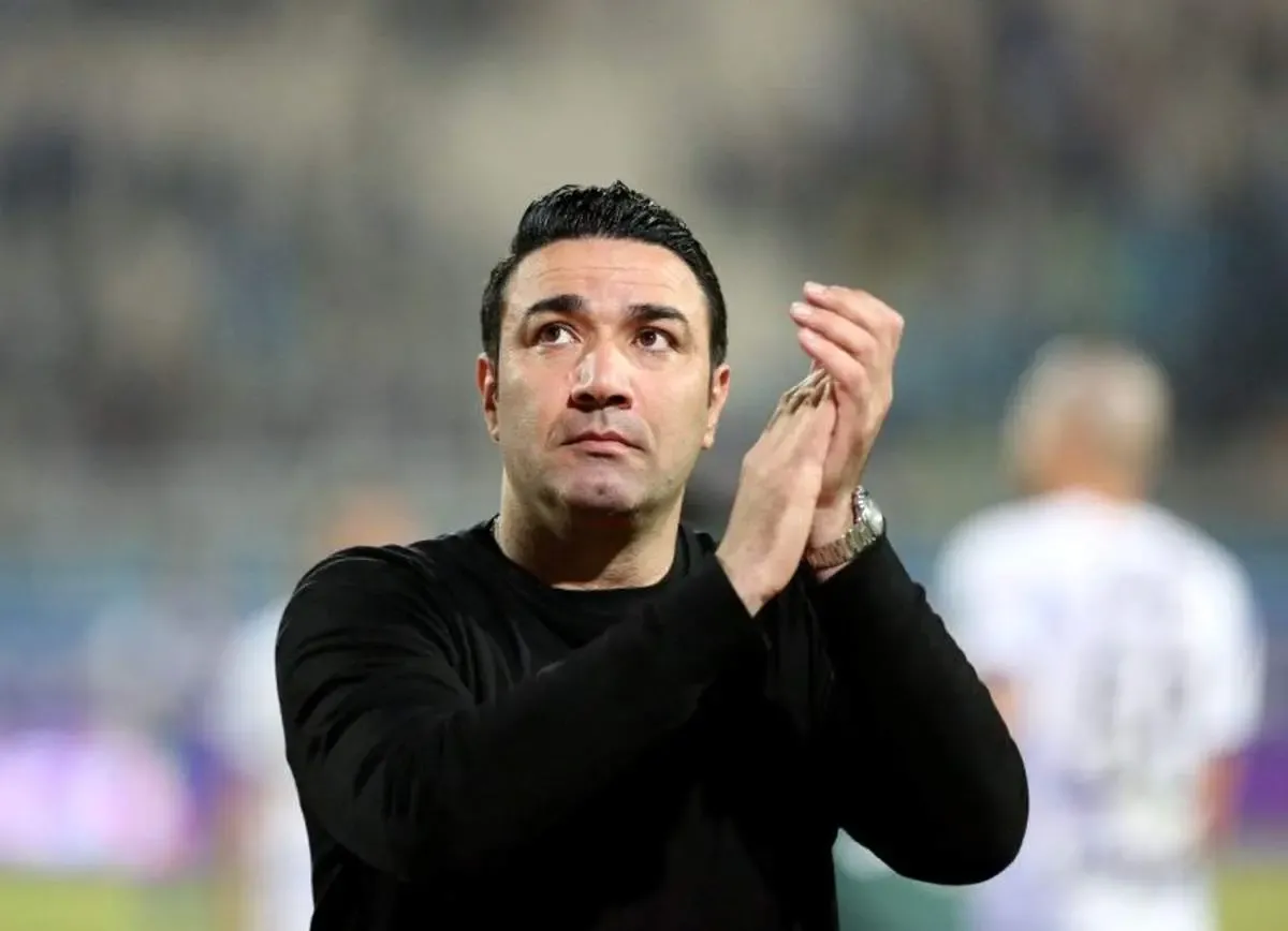 نکونام قدر  سرمربیگری استقلال را بداند