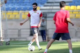 2 طغیانگر پرسپولیس آمدند/ تصاویر