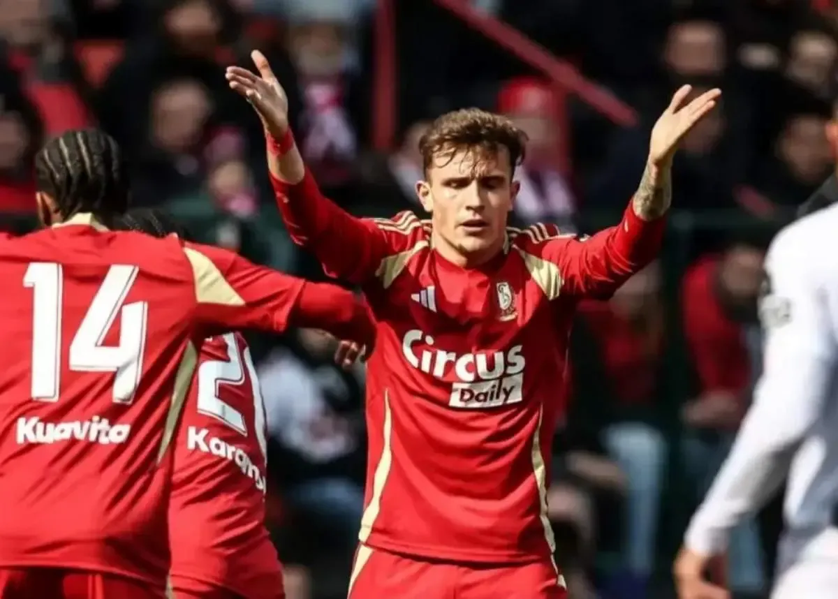 دنیس اکرت با استوری فارسی، علاقه‌اش به تیم ملی ایران را نشان داد