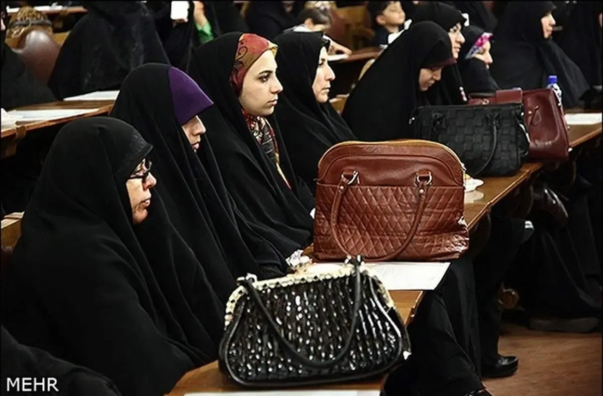 روایتی از ازدواج سوم یک نماینده مجلس | چگونه همسران نمایندگان استخدام دولت شدند؟