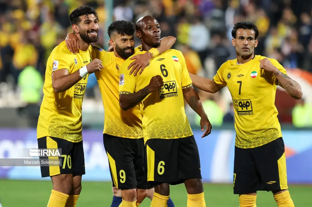 لشگرکشی پرسپولیسی‌های مغضوب علیه گل‌محمدی