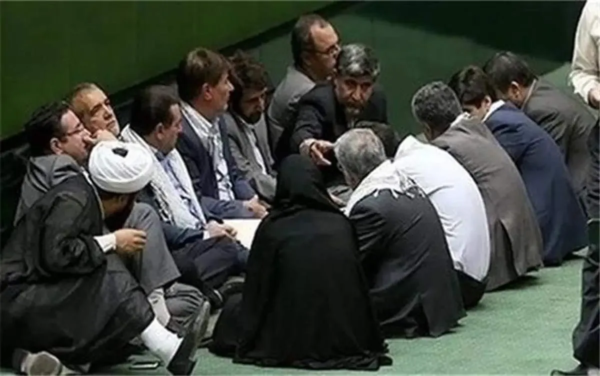 تلاش پایداری‌های بهارستان برای مفسد‌ فی‌الارض کردن همکاری‌کنندگان با دولت متخاصم / نعمت احمدی: متخاصم دانستن دولت‌ها به ضرر ایران است