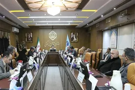 رشد تولید و مهار تورم با مردمی کردن اقتصاد ممکن میشود