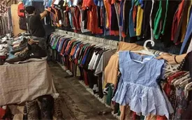رونق بازار فروش لباس‌های دست دوم با کاهش قدرت خرید مردم