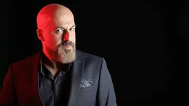 امیر آقایی با یک شمایل متفاوت جلبتوجه کرد/عکس