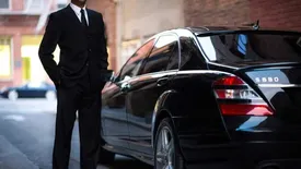 اجاره خودروی لوکس، شبی 33 میلیون تومان!