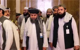 واکنش روزنامه جمهوری اسلامی به حذف دانشمندان فارسی از کتب درسی افغانستان/ چرا جمهوری اسلامی به طالبان باج میدهد؟