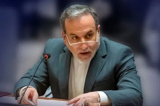 عراقچی: ناامنی خلیج فارس و تنگه هرمز نتیجه تجاوز آمریکا و اسرائیل است