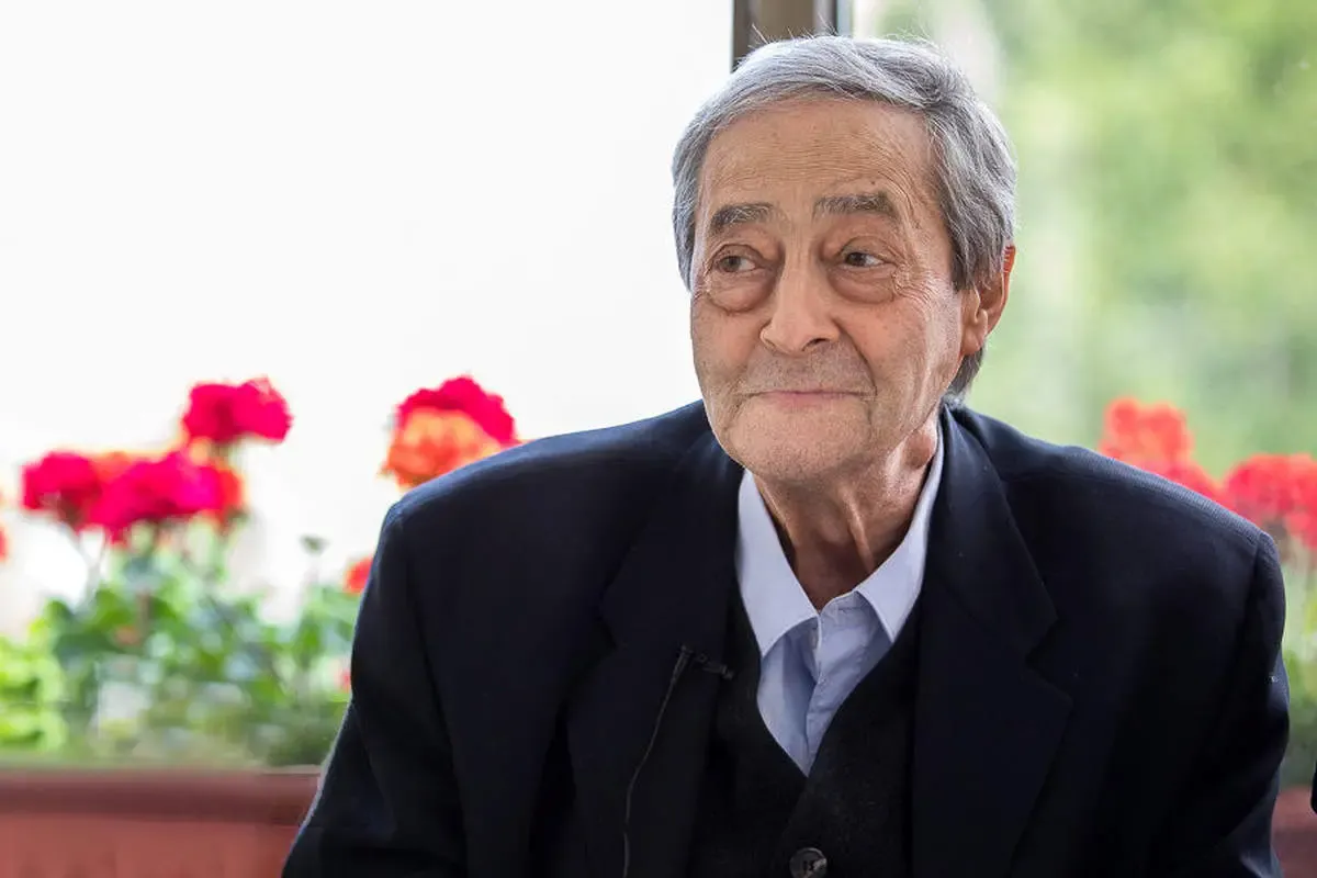 هجرت به سوی گل‌های ناشناس