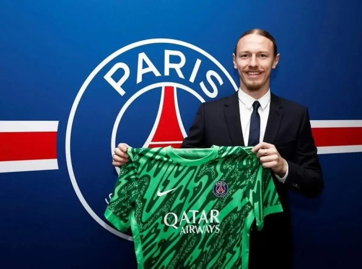 پاری سن ژرمن از روسیه دروازه‌بان خرید!