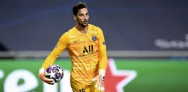 خبر بد برای پاریس سن ژرمن | دروازه‌بان تیم از اسب زمین خورد و راهی اتاق عمل شد