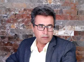 نگاه انتقادی برای جامعه ما ضروری است