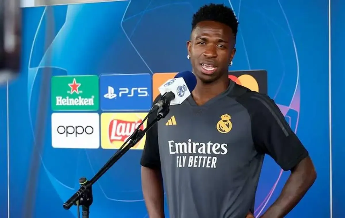 دوباره گل قهرمانی با من !