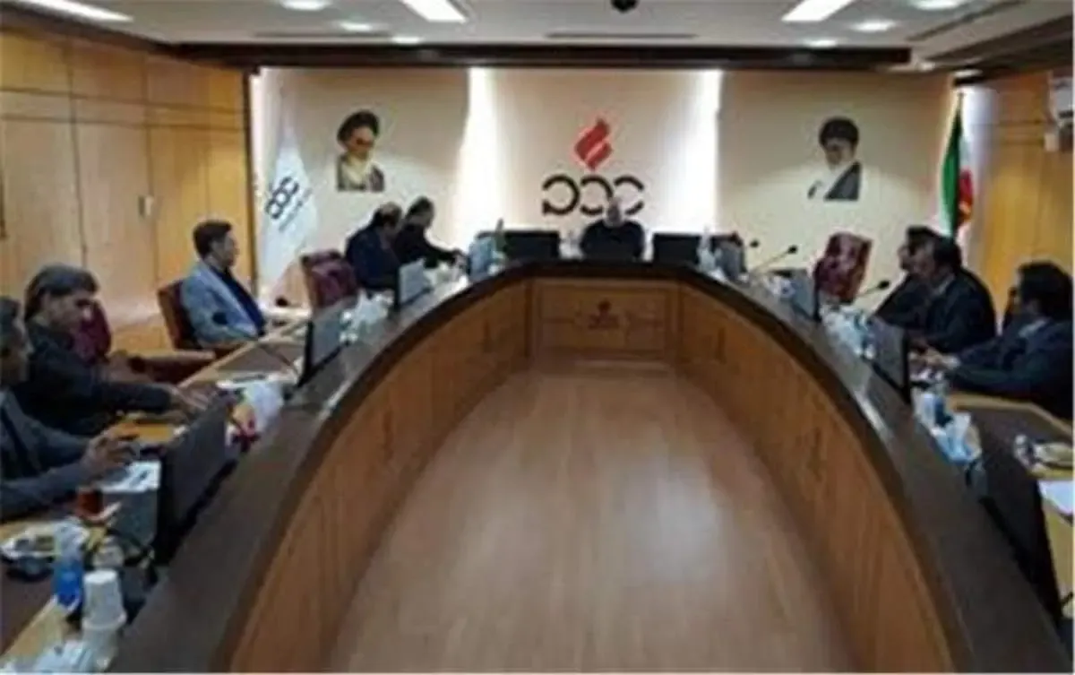 نشست صمیمی مدیرعامل نفت پاسارگاد با مدیران کارخانه ها