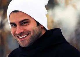 بیوگرافی و زندگی هنری روزبه حصاری/ از مهندسی صنایع تا بازیگری موفق