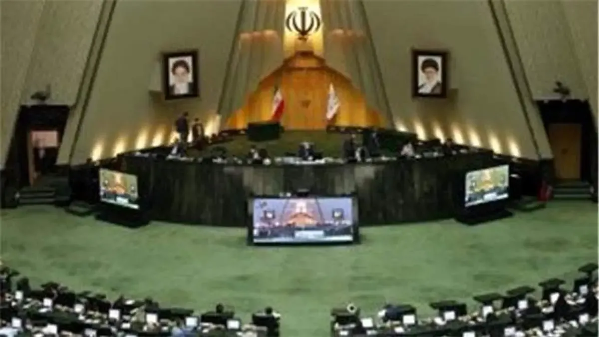 معافیت بیمه مرکزی و شرکت های بیمه بازرگانی از پرداخت مالیات علی الحساب بر خدمات دریافتی