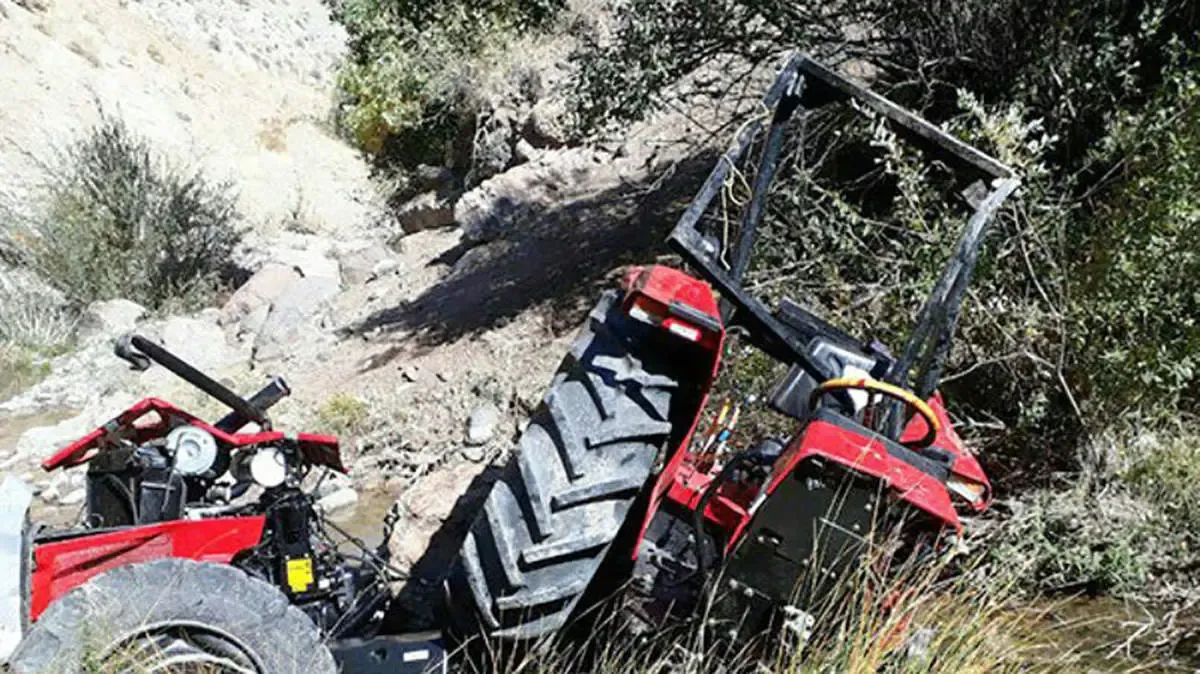 مرگ هولناک دختر 4 ساله زیر چرخ های تراکتور