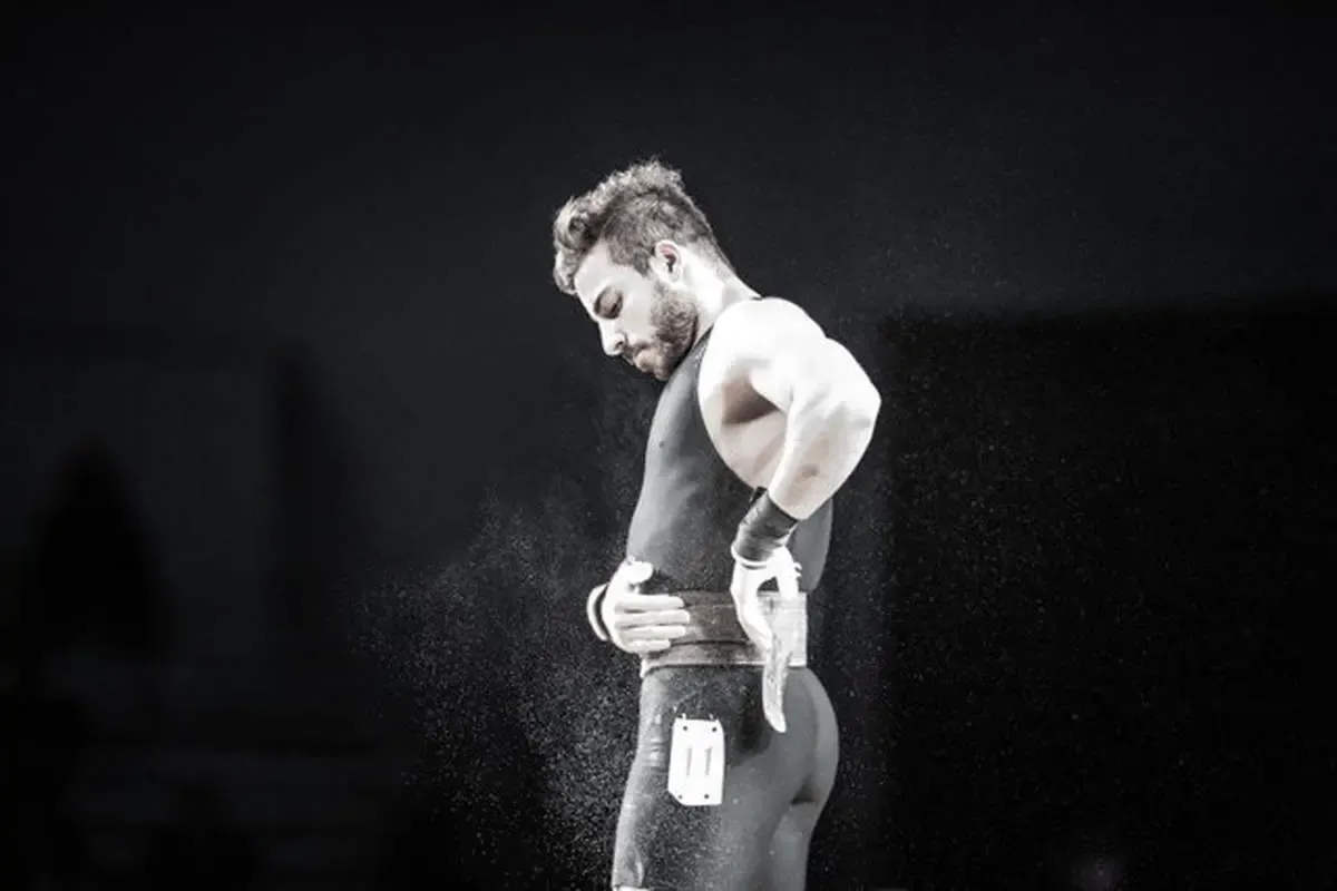 رستمی: انوشیروانی گفت از ایران برو!