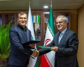 امضای تفاهم نامه بیمه البرز و گروه بینالمللی آباد راهان پارس