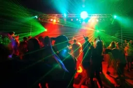 شرکت در میهمانی شبانه، برای ۷ بازیکن سپاهان دردسر شد!