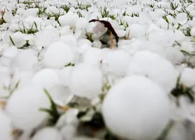 ناآرامی جوی در سراسر جهان/ طوفان‌های شدیدِ و تگرگ ویرانگر