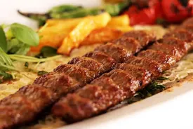 کباب کوبیده مجلسی به سبک رستوران های حرفه ای