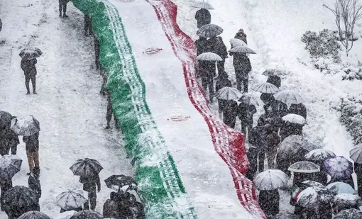 راهپیمایی باشکوه ۲۲بهمن - رشت/عکس:پویا بازارگرد