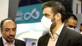 از توسعه فعالیتهای بانک دی در مناطق آزاد حمایت میکنیم