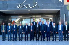 بازدید معاون شعب بانک ملی از شرکت پتروشیمی اروند