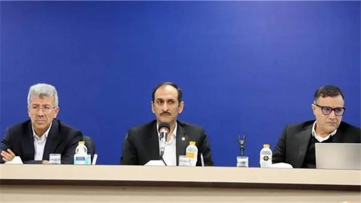 تاکید رئیس هیات مدیره بانک ملی ایران بر استفاده از ابزارهای تعهدی در جهت مدیریت نقدینگی در بانک