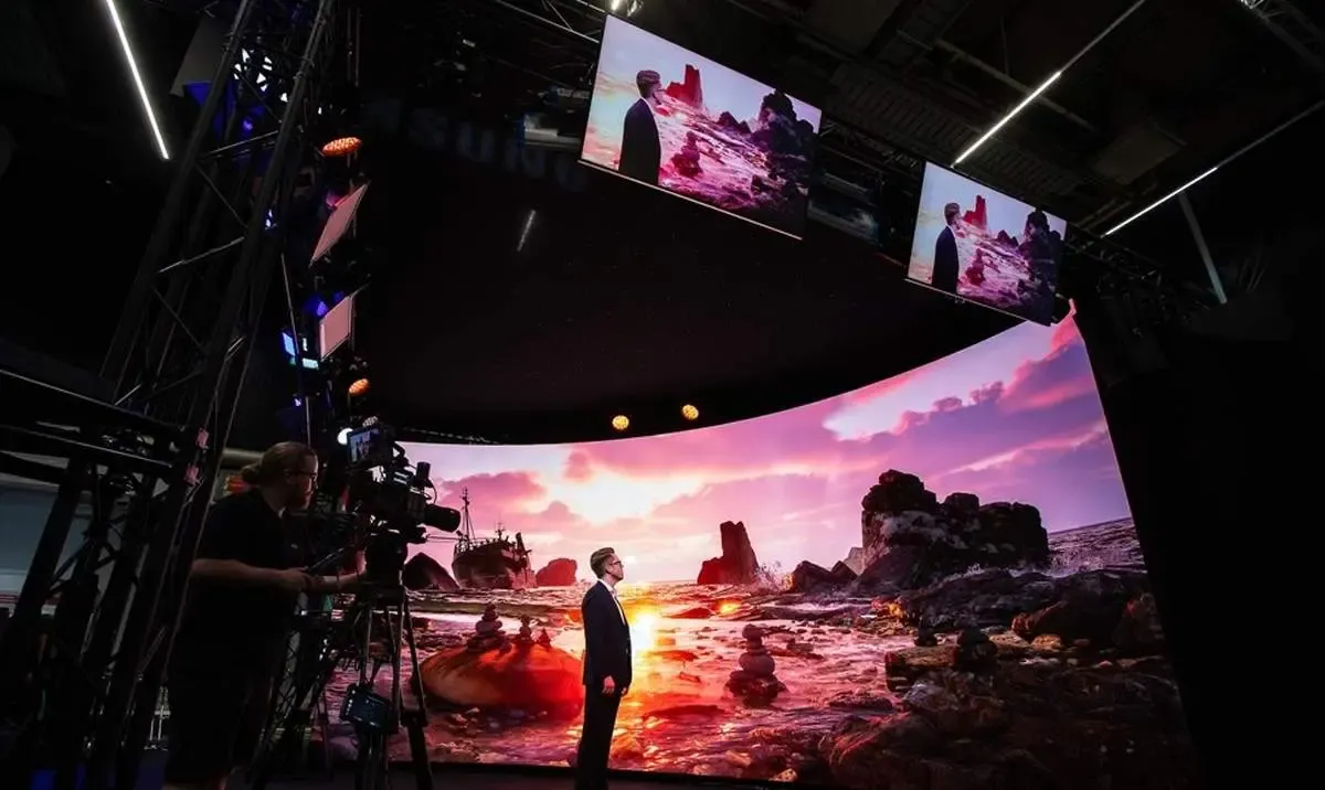 نگاهی به روند ۱۴ ساله پیشتازی سامسونگ در بازار نمایشگرهای دیجیتال ساینیج