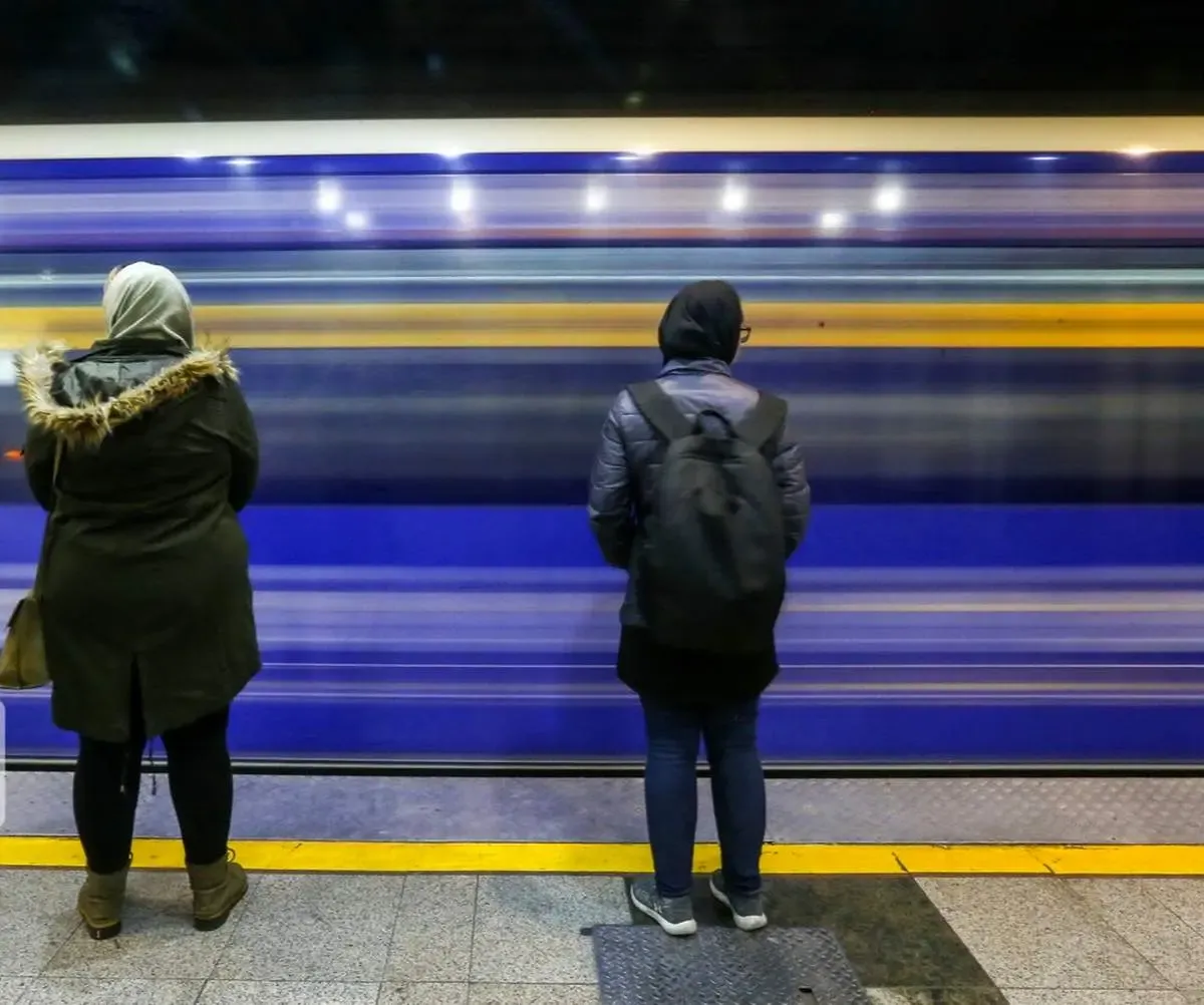 خودکشی زن میانسال در ایستگاه مترو امام خمینی