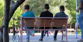 آوارگان بازار کار