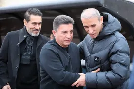 دفاع تمام قد قلعه‌نویی از گل محمدی