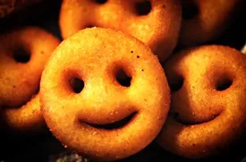 این خوراکی ها در بالا رفتن روحیه تان تاثیری باورنکردنی دارد!
از آبگوشت و سوپ جو تا شیرپسته و اسطوخدوس