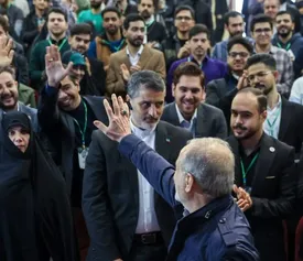 «شفافیت و پاسخگویی» مطالبه دانشجویان از مسئولان