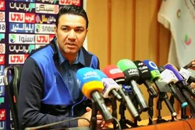 شایعه کسر امتیاز از استقلال