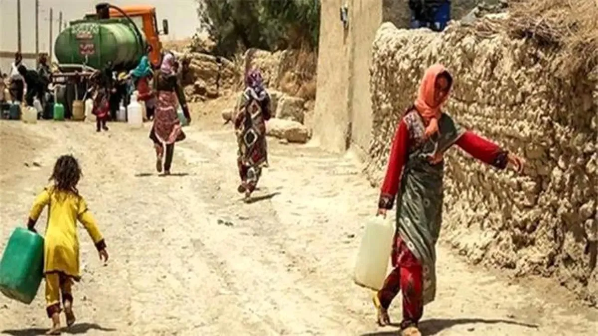 قاچاق در مناطق مرزی از سر ناچاری است/ دولت سهمیه سوخت مرزنشینان را بدهد/ شهرک‌های صنعتی مرزی غیرفعال هستند