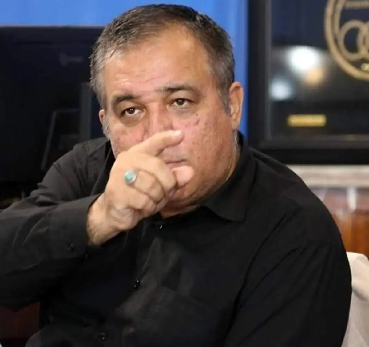 احضار تاجرنیا به کمیته اخلاق